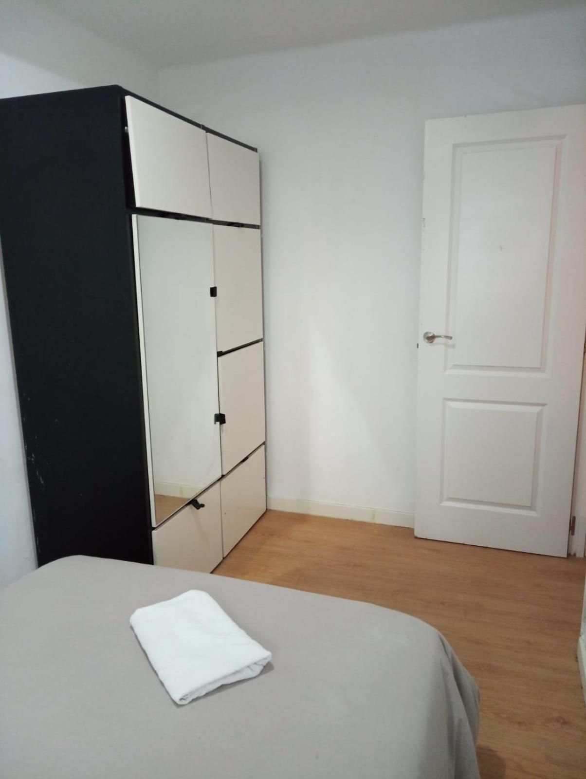 Apartamento 3 Dormitorios En Sanchez Preciados Madri Exterior foto